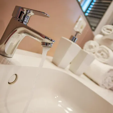 Apartamento Ninary A Due Passi Dal Centro Storico *