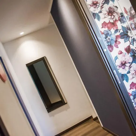 Apartamento Ninary A Due Passi Dal Centro Storico *