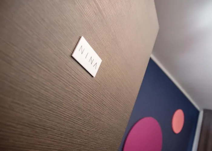 Ninary A Due Passi Dal Centro Storico Lägenhet